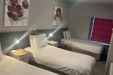 Bed & Breakfast Behan's Horseshoe Bar & Restaurant