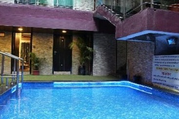 هتل Js Excellency