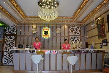 酒店 Super 8 Langzhong Passenger Transportation Center