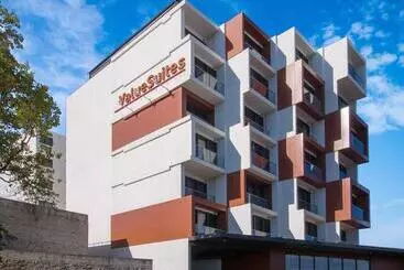 Hotelli Valuesuites Green Square