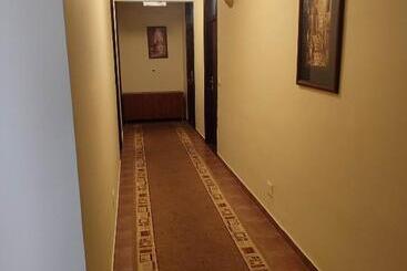 צימר Pansion Kamin