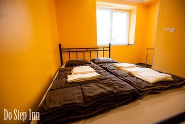 Do Step Inn Central   Self Service Hostel