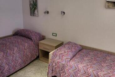 Отель Brezza Marina