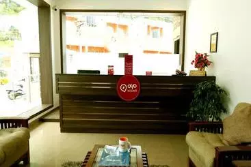 Hotel Surya Village