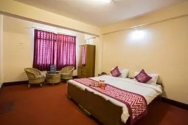 Hotel Collection O 83797  Tibet Home