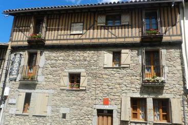 آپارتمانهای توریستها Apartamentos Anita