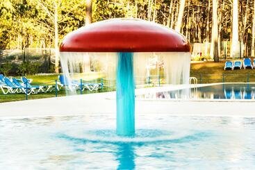 هتل Parque De Campismo Orbitur Sao Pedro De Moel