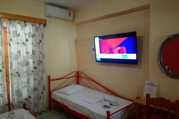 Hotel Vrachos Holidays