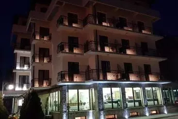 хотел хилез Hotel Hilez