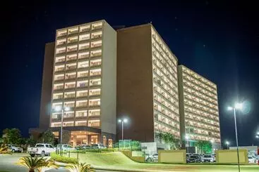 Hotelli Hot Beach Resort