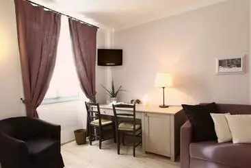 هتل Locanda La Canonica