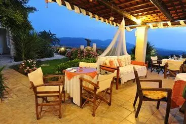 ホテル The Stonemade Houses