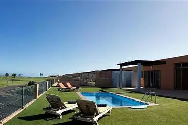 Villas Caleta Beach And Golf