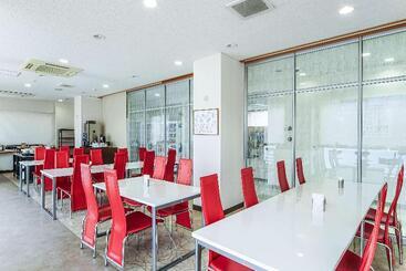 هتل Bb Fast Sakuranbo Higashine