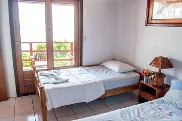 Hotelli Magnific Rock   Surf Resort & Yoga Retreat Nicaragua