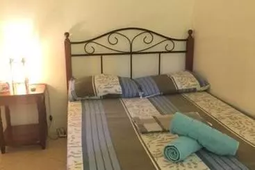 Hostel J & C Guesthouse