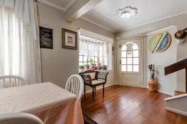 Bed and Breakfast Casa Das Flores