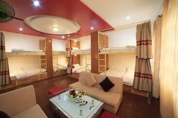 Bed and Breakfast Snooze