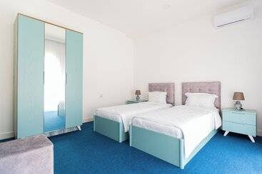 هتل Maricel Astara Resort