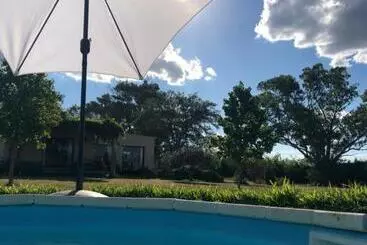 Bed and Breakfast Chacra La Recompensa Glamtainer