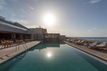 Castello Boutique Suites By The Sea