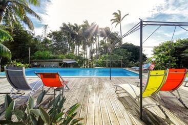 مبيت وإفطار Poivre Et Citronnelle