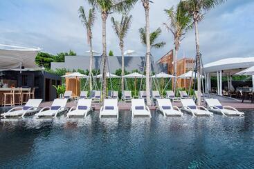 Resort The Yana Villas Hua Hin