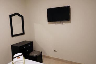 هتل Dulces Sueños