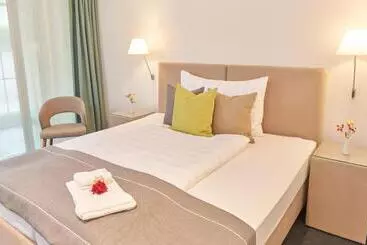 Hotel Bata Club Haus