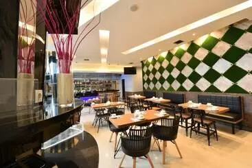 Hotelli Midtown Xpress Balikpapan