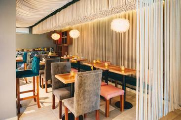 هتل Lg Golden Suites