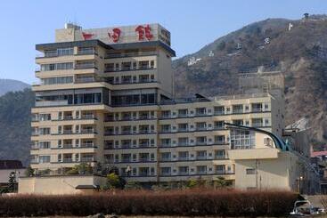 ריוקאן Riverside Uedakan