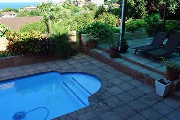 Bed and Breakfast Ginaz Bnb