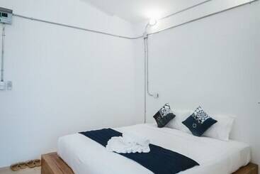 هتل Hug Inn Phrae