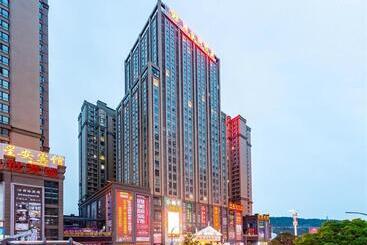 Vienna Hotel Guizhou Bijie Chuangmei Century City