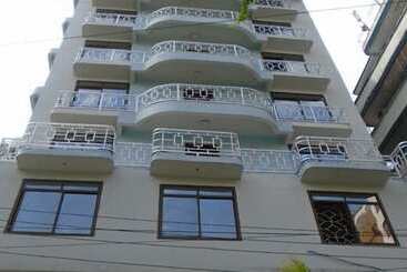 تختخواب و صبحانه Ideal