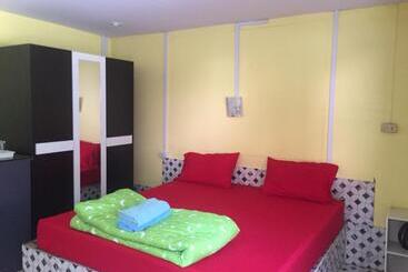 فندق Bussaracum Resort