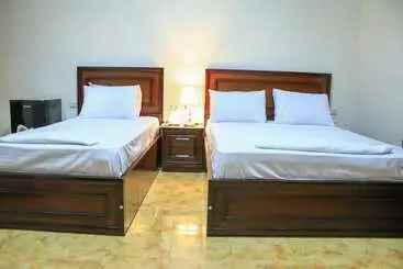 Midtown Hostel