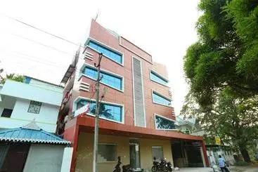 Hôtel Treebo Thoduvas Star Plaza Cochin Airport