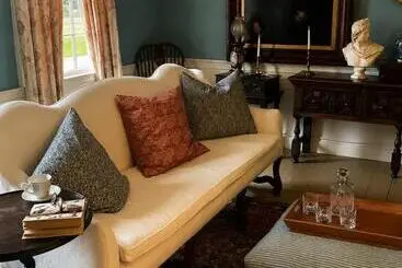 ベッドアンドブレックファースト Bailey House Inn