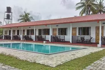 Resort Shan Guest And Restaurant Nilaveli