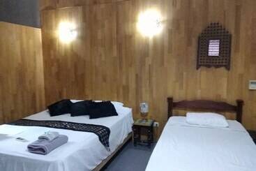 Tuanis B&b Tamarindo