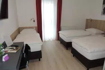 Bed and Breakfast Avia Motel Bisamberg