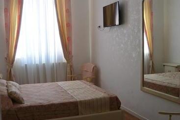 مبيت وإفطار Garibaldi33