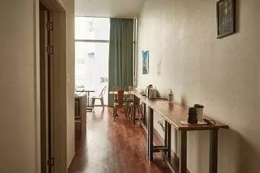Hospedaria Guest 145