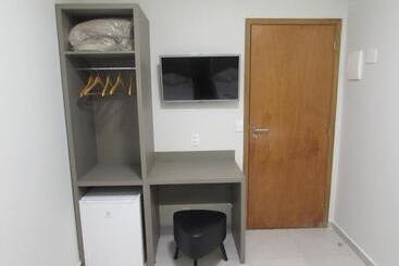 Отель Urbis A 10 Minutos Rua 25 De Março, Brás,bom Retiro,a 2 Minutos Do Mirante Sampa Sky E Pista De Skat