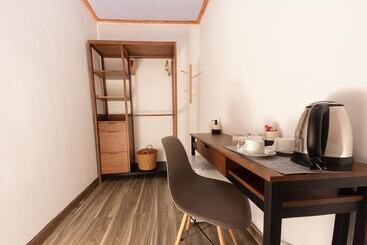 Pension Lhohi White Sand