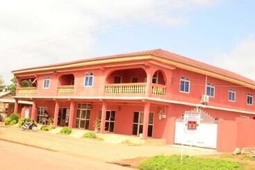 בית מלון כפרי Hamasei