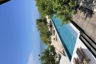 ホテル Sabai Beach