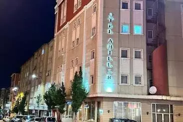 تختخواب و صبحانه Amä°ller Otel